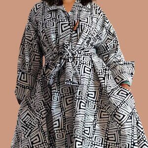 Black Squared Swing Dress